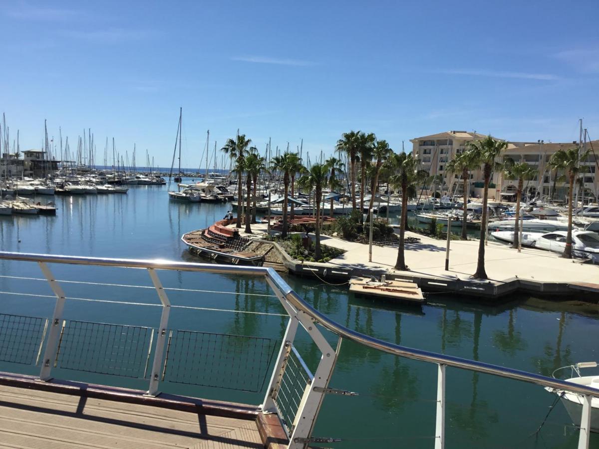 Apartmán Mistral Gagnant Fréjus Exteriér fotografie